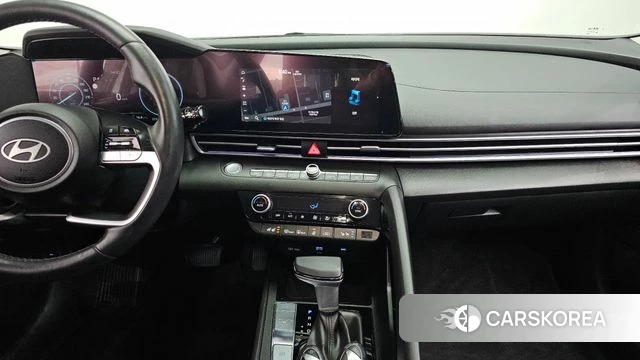 Hyundai The New Avante (CN7) 2024 Белый из Кореи, фото 6