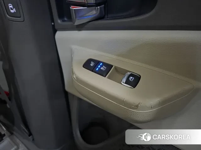 Kia The New Carnival 4th Generation 2025 Белый из Кореи, фото 6