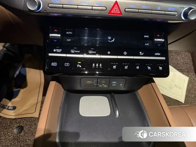 Hyundai Grandeur Hybrid (GN7) 2023 Черный из Кореи, фото 6