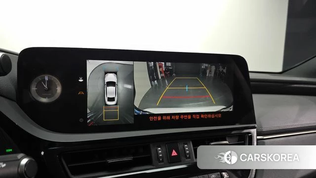 Lexus ES300h 7th generation 2024 Белый из Кореи, фото 6