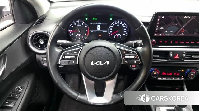 Kia The New K3 2nd generation 2022 Белый из Кореи, фото 6