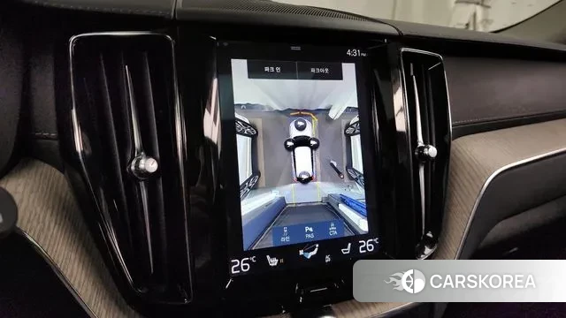 Volvo XC60 second Generation 2018 Серебристо-серый из Кореи, фото 6