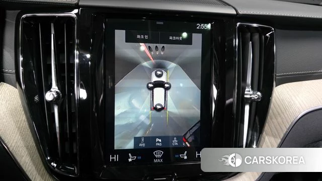 Volvo XC60 second Generation 2019 Светло-серебряный цвет из Кореи, фото 6