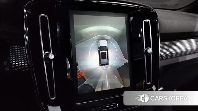 Volvo XC40 Richards 2022 Черный из Кореи, фото 6