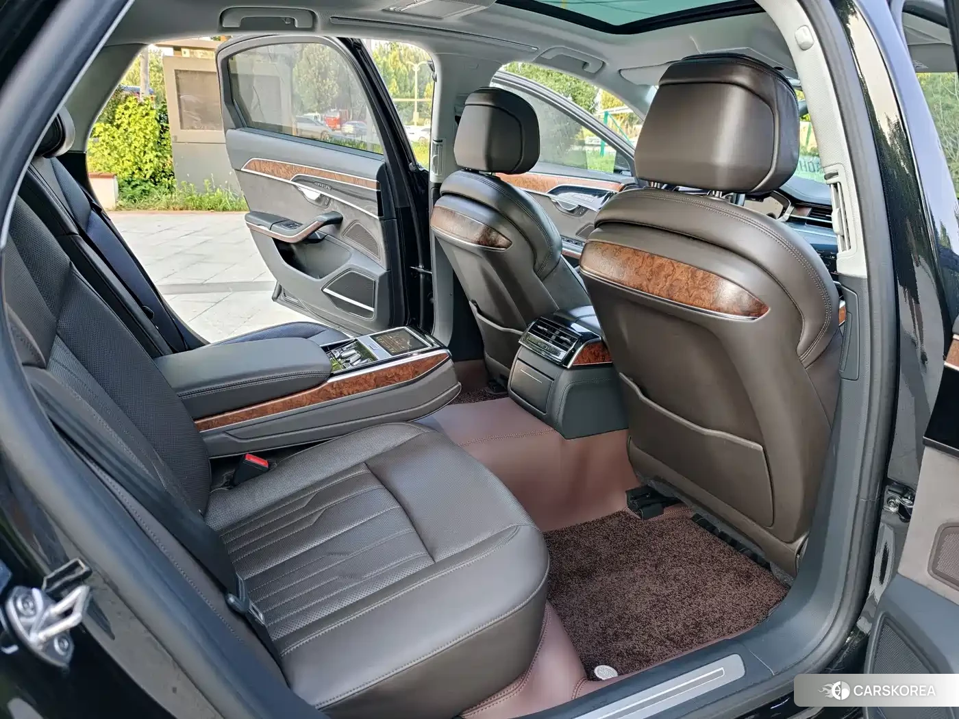 Audi A8 2019 Черный из Китая, фото 6