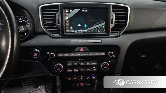 Kia Sportage 4th Generation 2018 Белый из Кореи, фото 6