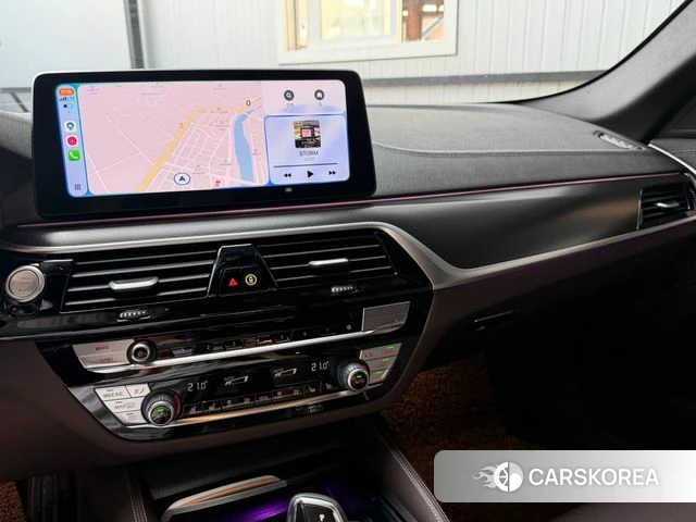 BMW 5 Series (G30) 2023 Черный из Кореи, фото 6