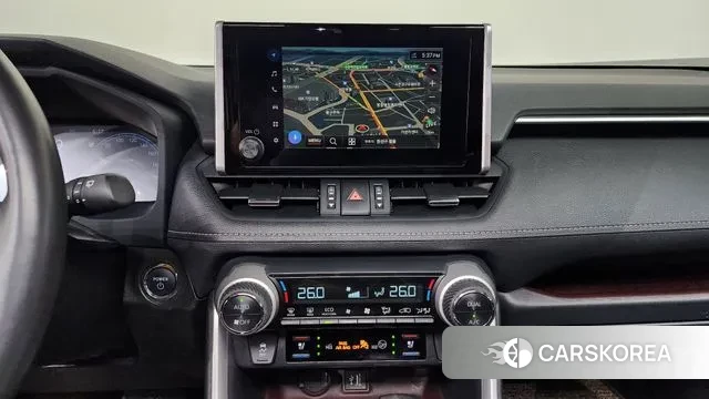 Toyota RAV4 5th Generation 2023 Белый из Кореи, фото 6