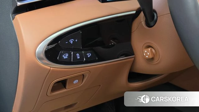 Genesis GV70 2024 Белый из Кореи, фото 6