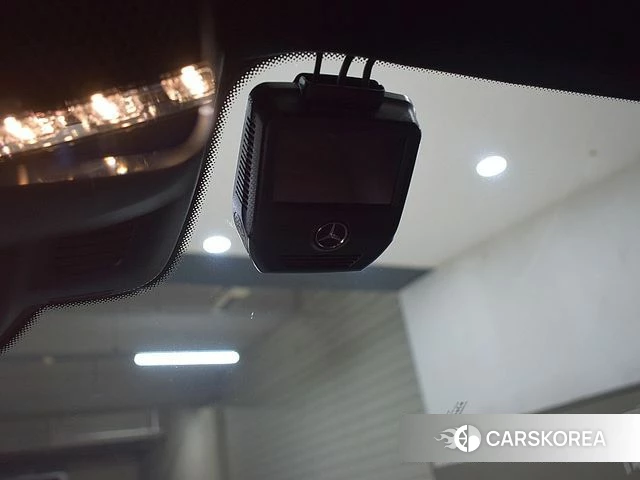 Mercedes-Benz E-Class W213 2022 Белый из Кореи, фото 6