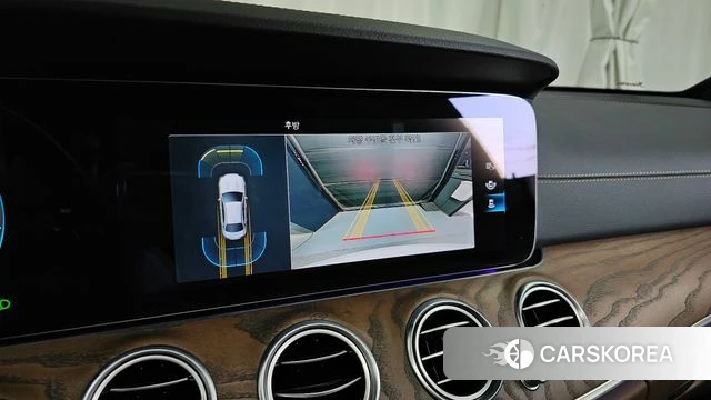 Mercedes-Benz E-Class W213 2021 Белый из Кореи, фото 6
