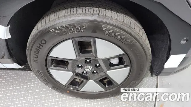 Hyundai Santa Fe (MX5) 2024 Серый из Кореи, фото 6