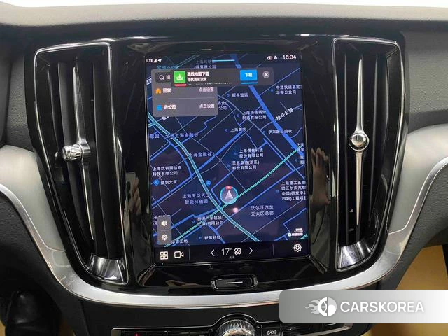 Volvo S60 2026 Белый из Китая, фото 6