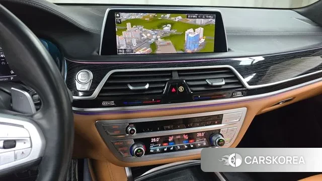 BMW 7 Series (G11) 2022 Серый из Кореи, фото 6