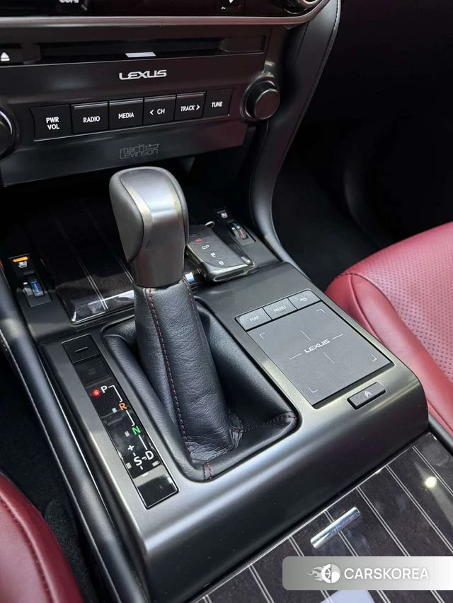 Lexus GX 2026 Черный из Китая, фото 6