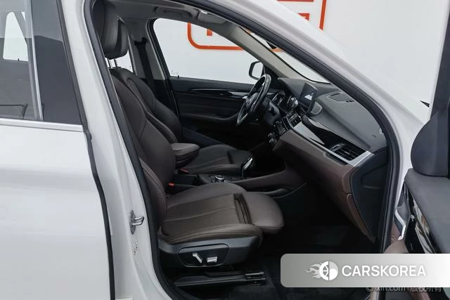 BMW X1 2022 Белый из Китая, фото 6