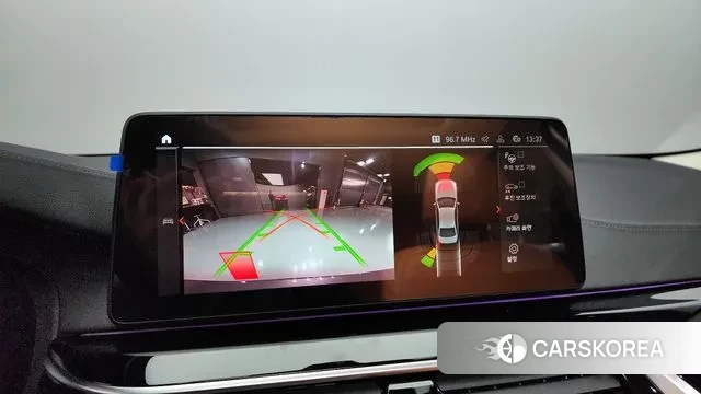 BMW 5 Series (G30) 2022 Серый из Кореи, фото 6