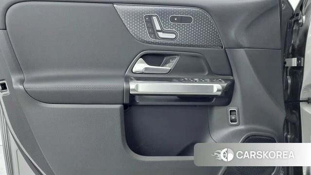 Mercedes-Benz EQB X243 2025 Серый из Кореи, фото 6
