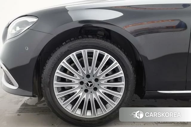 Mercedes-Benz E-class 2023 Черный из Китая, фото 6