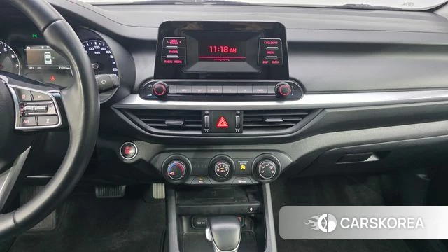 Kia The New K3 2nd generation 2022 Белый из Кореи, фото 6