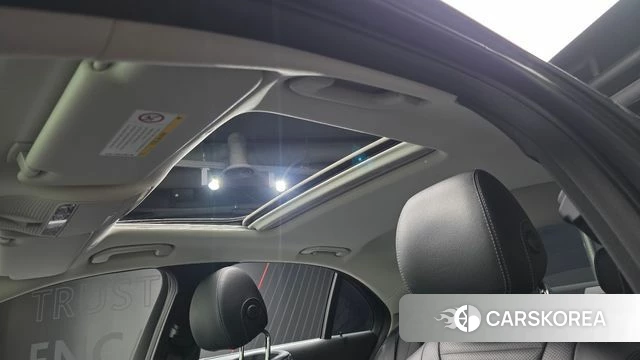 Mercedes-Benz E-Class W213 2018 Черный из Кореи, фото 6