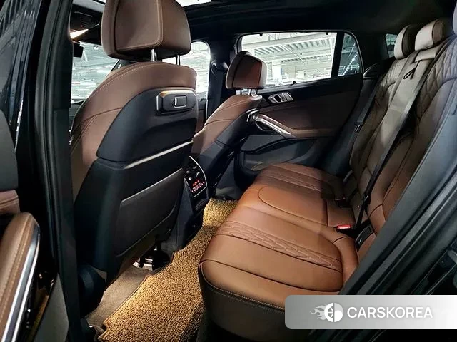 BMW X6 (G06) 2023 Черный из Кореи, фото 6