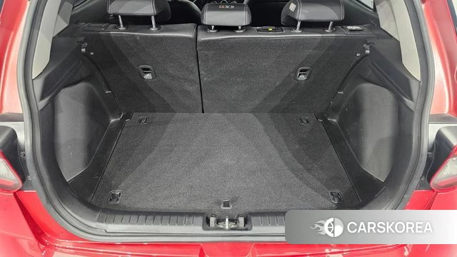 Hyundai Venue 2019 Красный из Кореи, фото 6