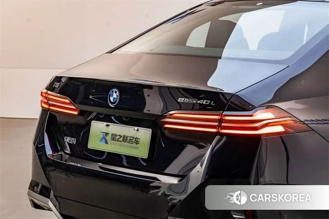 BMW i5 2025 Черный из Китая, фото 6