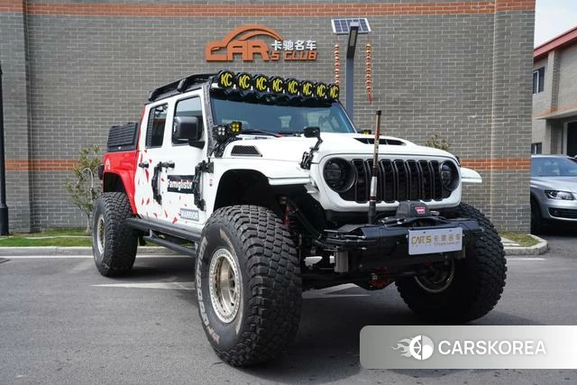 Jeep Gladiator 2023 Белый из Китая, фото 6