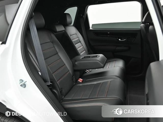 Honda CR-V 6th generation 2025 Белый из Кореи, фото 6