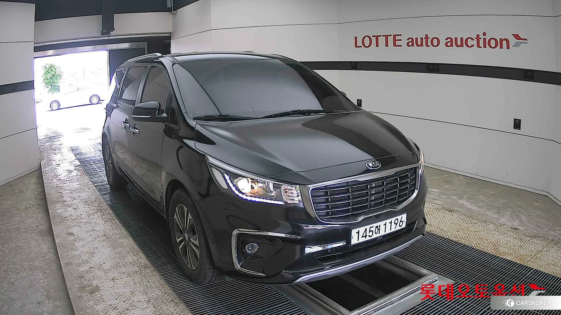 Kia Carnival 2020 Aurora Black Pearl из Кореи, фото 6
