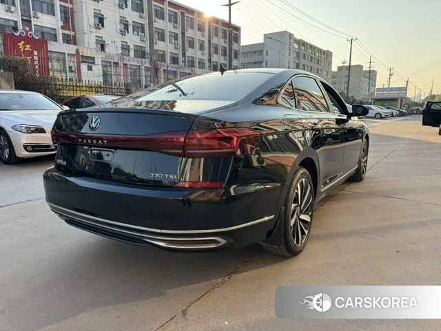 Volkswagen Passat 2022 Черный из Китая, фото 6