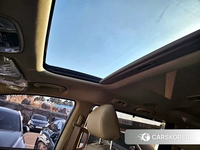 Kia The New Carnival 2019 Белый из Кореи, фото 6
