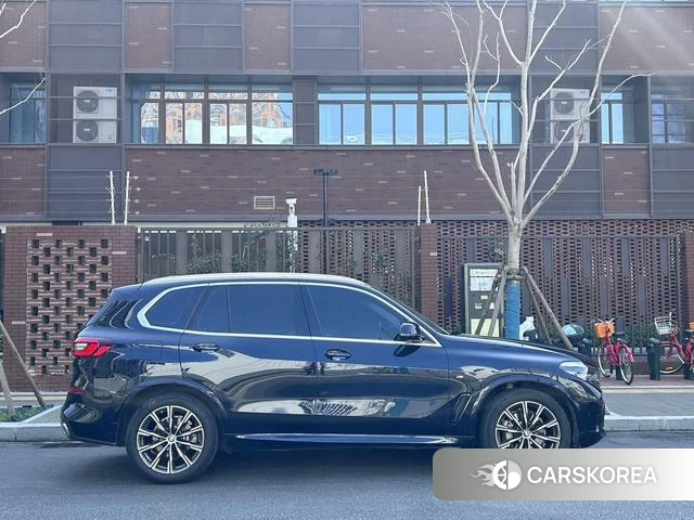 BMW X5 (imported) 2021 Черный из Китая, фото 6