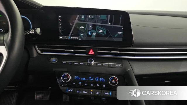 Hyundai Avante Hybrid (CN7) 2022 Серебристо-серый из Кореи, фото 6