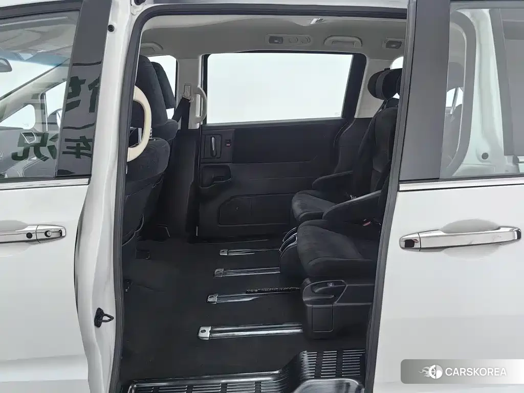 Honda Odyssey 2021 Белый из Китая, фото 6