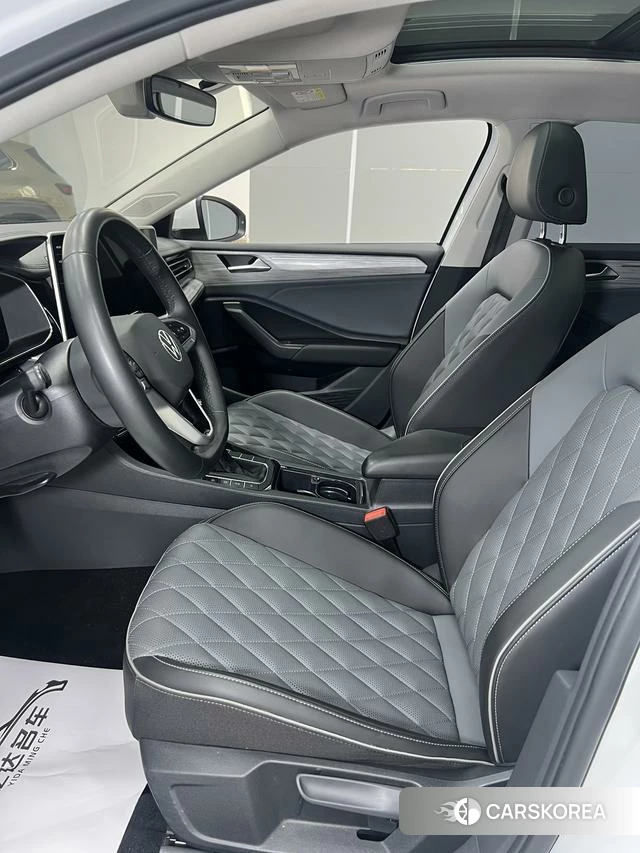 Volkswagen Sagitar 2022 Белый из Китая, фото 6