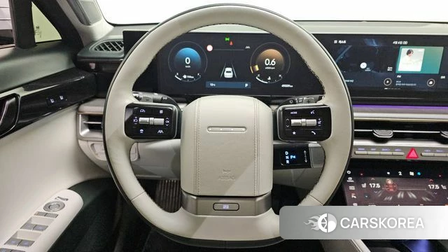 Hyundai Grandeur (GN7) 2023 Светло-серебряный цвет из Кореи, фото 6