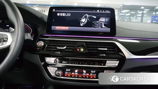 BMW 5 Series (G30) 2023 Черный из Кореи, фото 6