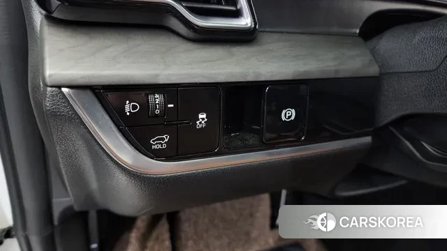 Kia Sportage 5th Generation 2023 Белый из Кореи, фото 6