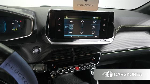 Peugeot e-208 second Generation 2022 Синий из Кореи, фото 6