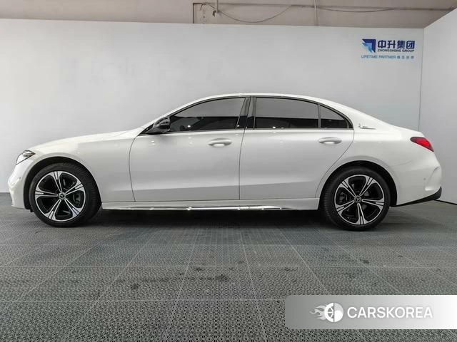 Mercedes-Benz Class C 2022 Белый из Китая, фото 6
