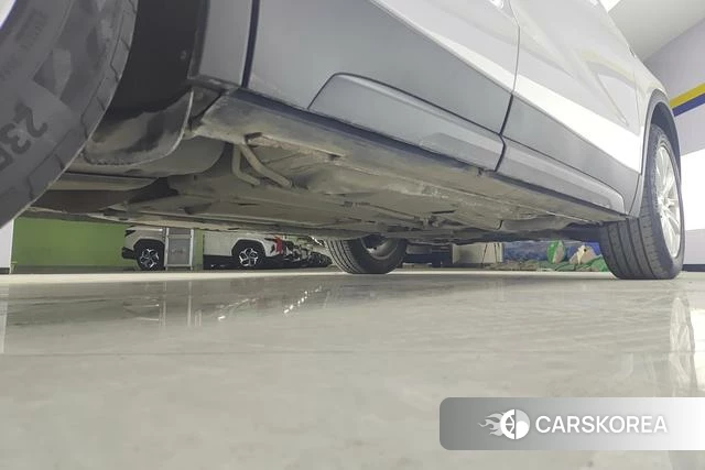 Cadillac XT4 2023 Белый из Китая, фото 6