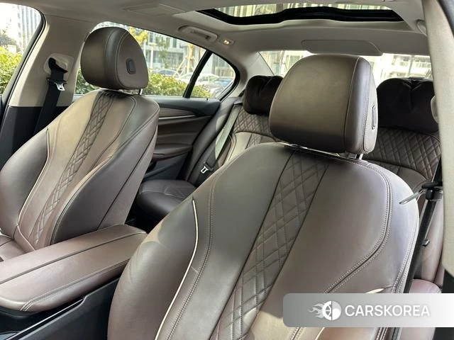 BMW 5 series 2018 Черный из Китая, фото 6
