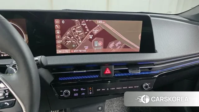 Kia EV6 2023 Серебряный из Кореи, фото 6