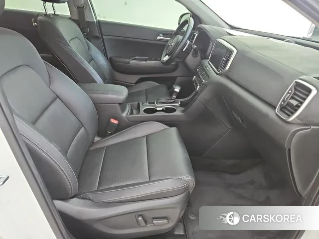 Kia Sportage The Bold 2021 Белый из Кореи, фото 6