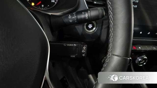 Renault Korea (Samsung) XM3 2022 Серебристо-серый из Кореи, фото 6