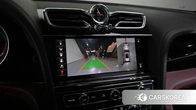 Bentley Bentayga 2023 Черный из Кореи, фото 6