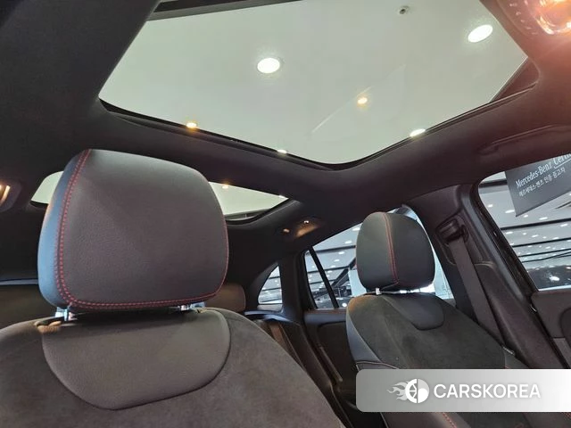 Mercedes-Benz GLA - Class H247 2025 Черный из Кореи, фото 6