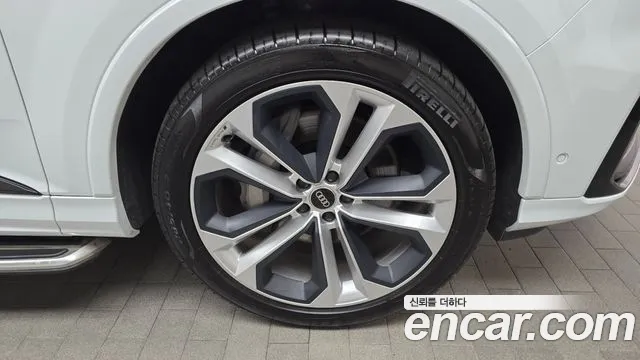 Audi Q7 (4M) id 2681886 из Кореи 6